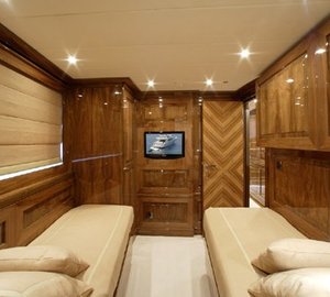 Twin Bed Cabin Aboard Yacht DRAGON