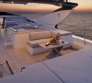 Jacuzzi Pool Aspect On Board Yacht DRAGON