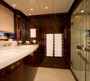 Guest's Bath On Board Yacht LUDYNOSA G