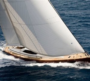Forward: Yacht LUDYNOSA G's Cruising Image