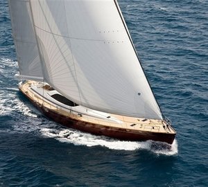 Cruising Under Sail On Yacht LUDYNOSA G