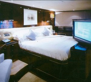 Guest's Cabin Aboard Yacht LUDYNOSA G