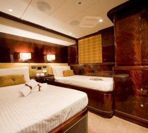 Twin Bed Cabin On Yacht LUDYNOSA G
