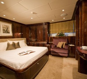Main Master Cabin On Board Yacht LUDYNOSA G