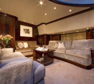 Premier Saloon Aboard Yacht LUDYNOSA G
