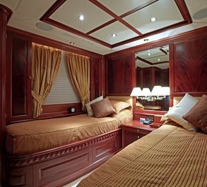 Twin Bed Cabin Aboard Yacht MAMMA MIA