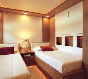 Twin Bed Cabin On Yacht KINTARO