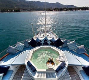 Jacuzzi Pool Aboard Yacht LIGAYA