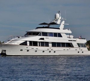The 39m Yacht DUMB LUCK