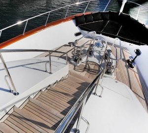 The 39m Yacht DUMB LUCK