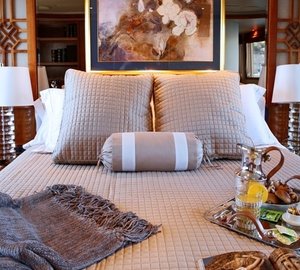 Main Master Berth Aboard Yacht ENDLESS SUMMER