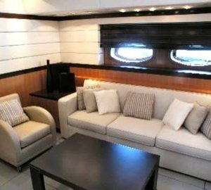 Premier Saloon On Yacht MUMU