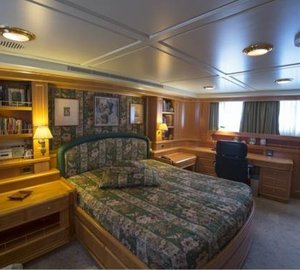 The 39m Yacht OKTANA