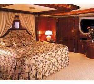 Cabin Aboard Yacht AQUALIBRIUM