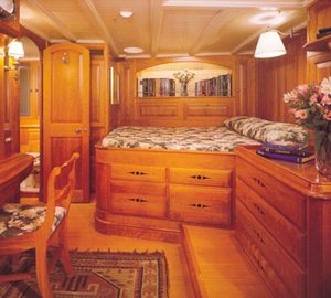 The 40m Yacht ENDEAVOUR