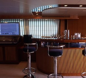 Drinks Bar On Board Yacht OURANOS TOO