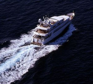 Aft Aspect: Yacht OURANOS TOO's Cruising Image