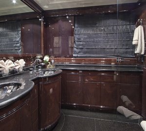 Main Master En Suite Aboard Yacht VENI VIDI VICI