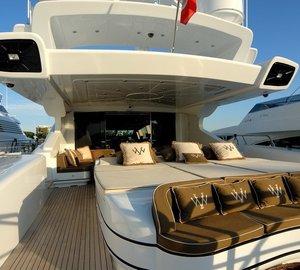 Deck Sitting Zone On Yacht VENI VIDI VICI