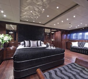 Profile: Yacht VENI VIDI VICI's Cabin Photograph