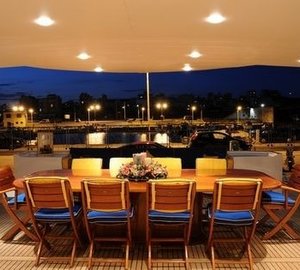 Deck Eating/dining Zone On Board Yacht AMZ