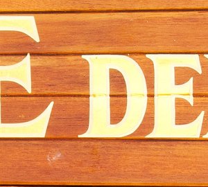 The 42m Yacht CROCE DEL SUD