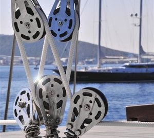 The 43m Yacht HIC SALTA