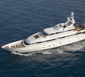 Cruising Aboard Yacht SEA DREAM