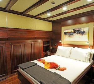 Guest's Cabin On Yacht ANNABELLA