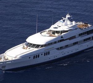 Profile: Yacht BLUE MOON's Cruising Pictured