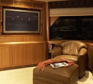 The 30m Yacht BESAME