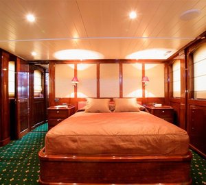 The 30m Yacht CAMBRIA II