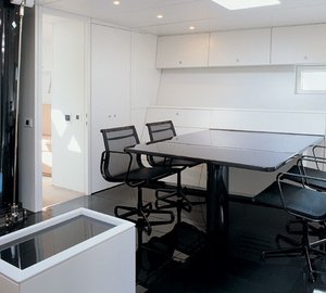 The 30m Yacht DARK SHADOW