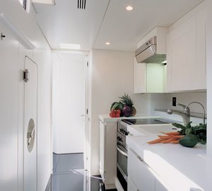 The 30m Yacht DARK SHADOW