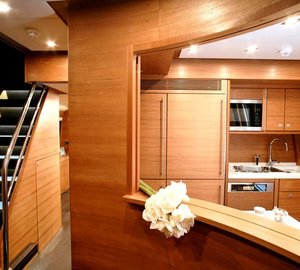 The 30m Yacht MAYAMA