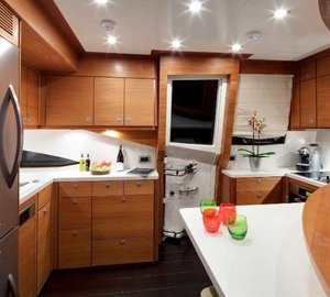 The 30m Yacht MAYAMA