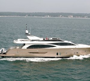 The 30m Yacht MAYAMA