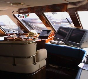 The 35m Yacht QUIVIRA