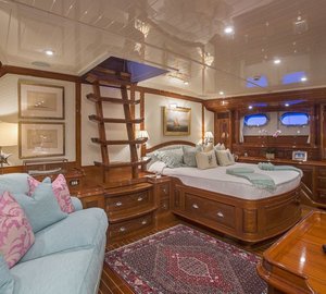 The 35m Yacht WHISPER