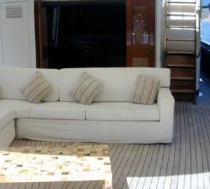 External Sitting Aboard Yacht DEAR B