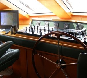 Bridgedeck Aboard Yacht PARADIS