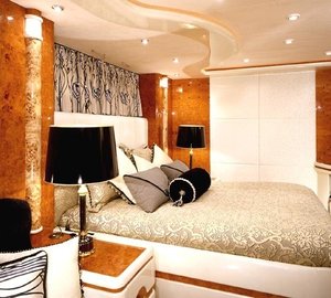 Neutralised Guest's Cabin On Yacht WHEELS
