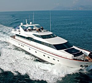 The 30m Yacht AK