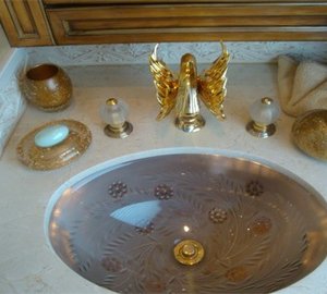 The 30m Yacht BY GRACE