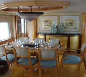 The 30m Yacht BY GRACE