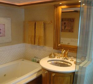 The 30m Yacht BY GRACE