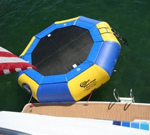 The 30m Yacht DESTINY