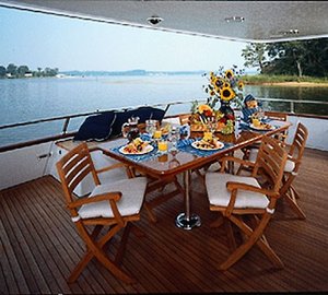 The 30m Yacht LADY CATEE