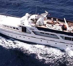 The 30m Yacht LADY ROXANNE