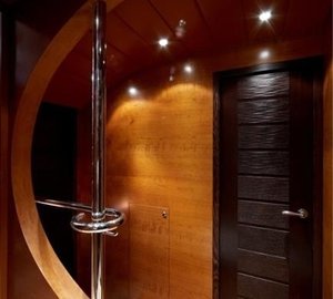 The 30m Yacht MAXIMUS